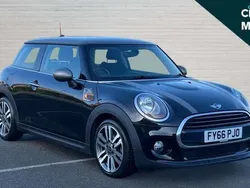 Black Used 2016 Mini Cooper D Seven Hatchback | £8,898 (Fair price)