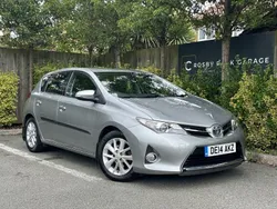 Grey Used 2014 Toyota Auris Hatchback | £5,000 (Good price)