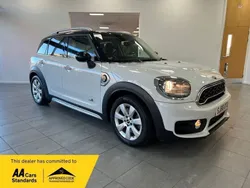 White Used 2018 Mini Cooper Countryman SUV | £11,300 (Good price)