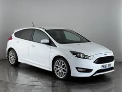 White Used 2017 Ford Focus ST-Line Hatchback | £8,900 (Good price)