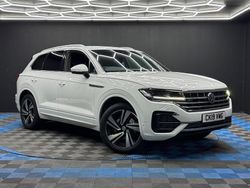 White Used 2019 VW Touareg R-line SUV | £29,790 (A bit pricey)