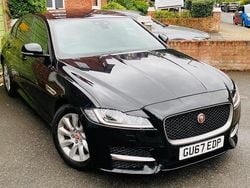 Used 2020 Jaguar XF R-Sport Sedan | £8,468 (Super price)