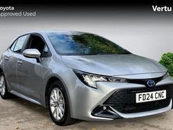 Silver Used 2024 Toyota Corolla Hatchback | £20,907 (Fair price)