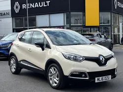 Renault id ivory Used 2016 Renault Captur SUV | £8,708 (Fair price)