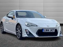 White Used 2014 Toyota GT86 GT Coupe | £15,895 (Expensive)