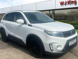 White Used 2020 Suzuki Vitara SZ5 SUV | £16,395 (Fair price)