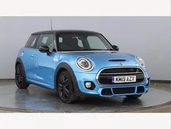 Blue Used 2019 Mini Cooper S Sport Hatchback | £15,490 (Fair price)