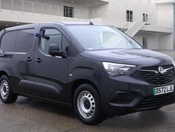 Black Used 2023 Vauxhall Combo Van | £9,999 (Good price)