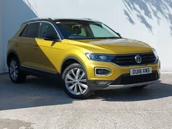 Yellow Used 2018 VW T-Roc Design SUV | £14,298 (Fair price)