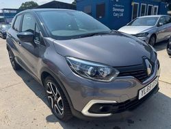 Grey/black Used 2019 Renault Captur Iconic SUV | £6,995 (Fair price)