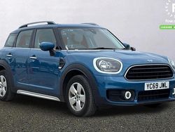 Blue Used 2019 Mini Cooper Countryman Classic SUV | £12,399 (Good price)