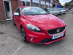 Red Used 2014 Volvo V40 R-Design Estate | £5,495 (Good price)