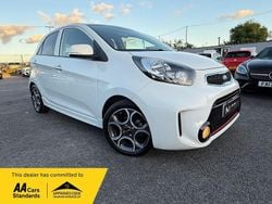 White Used 2016 Kia Picanto Sport Hatchback | £6,995 (Fair price)