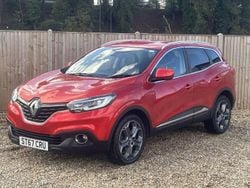 Red Used 2017 Renault Kadjar Dynamique SUV | £7,900 (Good price)