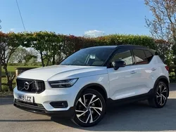 White Used 2019 Volvo XC40 R-Design Pro SUV | £24,999 (A bit pricey)