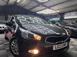 Black Used 2013 Kia Ceed 2 Hatchback | £2,995 (Good price)