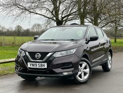 Black Used 2019 Nissan Qashqai Acenta Premium SUV | £10,500 (Good price)