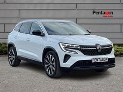 Arctic white New 2025 Renault Austral Techno SUV | £24,794
