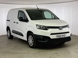 White Used 2022 Toyota Proace Van | £10,995 (Good price)
