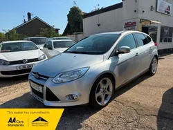 Silver Used 2011 Ford Focus Titanium | £2,995 (Good price)