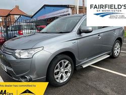 Used 2015 Mitsubishi Outlander P-HEV | £9,495 (Fair price)