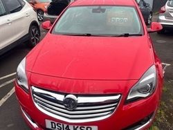 Red Used 2014 Vauxhall Insignia Elite Hatchback | £2,590 (A bit pricey)