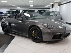 Used 2017 Porsche 718 Boxster Cabriolet | £36,949 (Expensive)