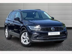 Black Used 2021 VW Tiguan Life SUV | £18,949 (Fair price)