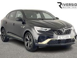 Metallic black Used 2023 Renault Arkana Engineered SUV | £17,990 (Fair price)
