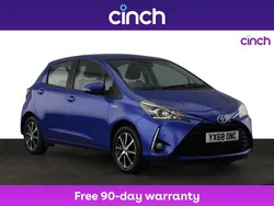 Blue Used 2018 Toyota Yaris Hybrid Hatchback | £12,489 (Fair price)