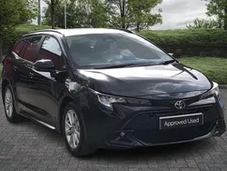 Black Used 2024 Toyota Corolla Estate | £23,250 (Fair price)