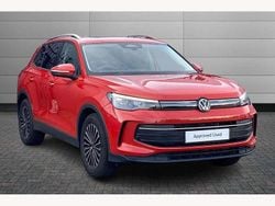 Red Used 2025 VW Tiguan Match SUV | £28,995 (Fair price)