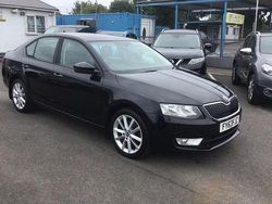 Black Used 2013 Skoda Octavia Elegance Hatchback | £3,995 (Fair price)