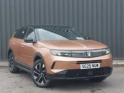 Two coat premium metallic impact copper New 2025 Vauxhall Grandland X SUV | £28,998 (Good price)