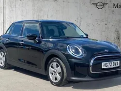 Black Used 2022 Mini Cooper Classic Hatchback | £15,318 (Fair price)