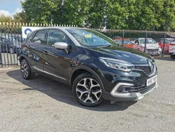 Black/silver Used 2017 Renault Captur Dynamique SUV | £6,990 (Fair price)
