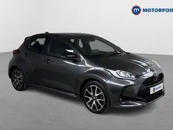 Grey Used 2022 Toyota Yaris Hybrid Hatchback | £17,199 (Fair price)