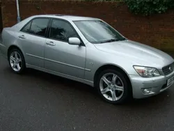 Used 2001 Lexus IS200 Sedan | £2,695