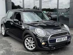 Used 2015 Mini Cooper S Hatchback | £6,195 (Good price)