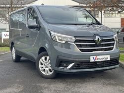 Urban grey New 2024 Renault Trafic Van | £26,990