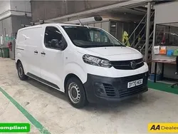 White Used 2020 Vauxhall Vivaro Edition Van | £10,999 (Super price)