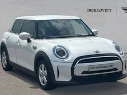White Used 2023 Mini Cooper Comfort Hatchback | £21,995 (Fair price)