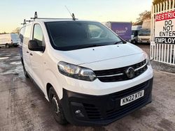 White Used 2022 Vauxhall Vivaro S Van | £8,995 (Good price)