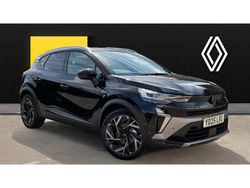 Black New 2025 Renault Captur Esprit Alpine SUV | £26,440 (Expensive)