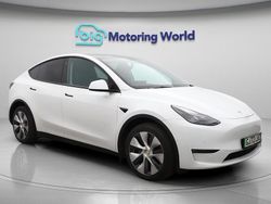 White Used 2022 Tesla Model Y Long Range AWD SUV | £20,000 (Fair price)