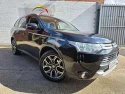 Black Used 2014 Mitsubishi Outlander SUV | £6,992 (Fair price)