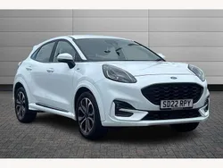 White Used 2022 Ford Puma ST-Line SUV | £13,593 (Fair price)