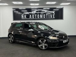 Black Used 2015 VW Golf VII R Hatchback | £12,990 (Fair price)