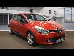 Red Used 2013 Renault Clio IV Dynamique Hatchback | £1,595 (Good price)