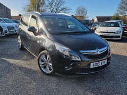 Black Used 2015 Vauxhall Zafira SRi MPV | £4,999 (Fair price)